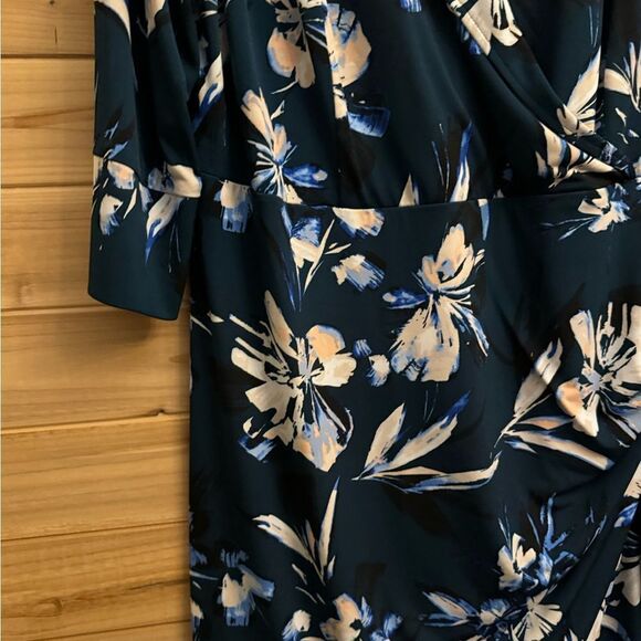 Eliza J Size 18W Emerald Green Floral Print Collared Wrap Dress - Picture 5 of 14